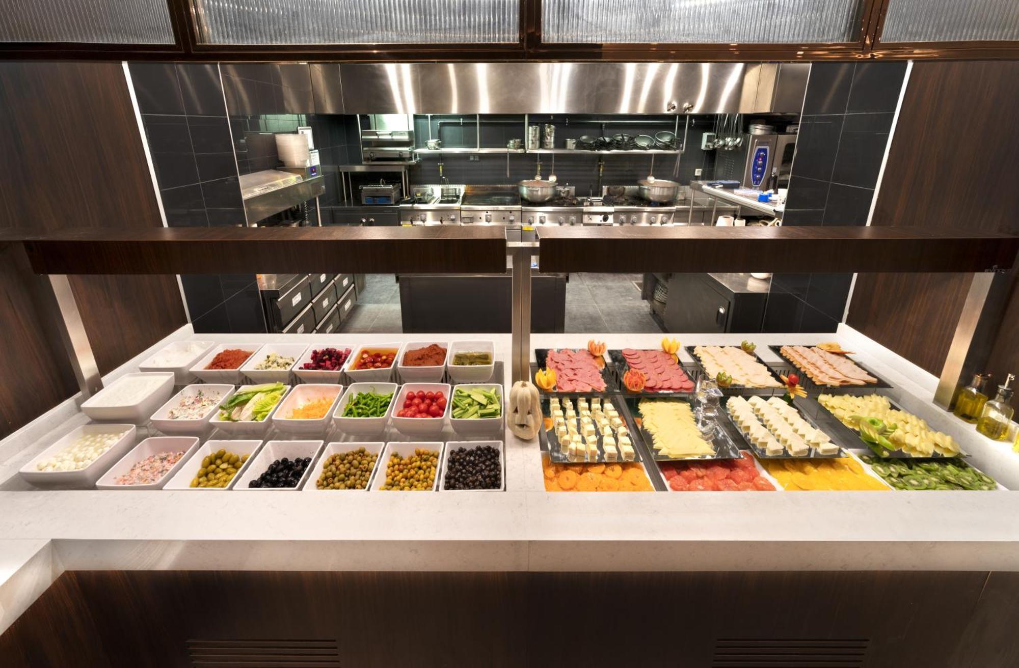 Tryp By Wyndham Istanbul Sisli Hotel Eksteriør bilde