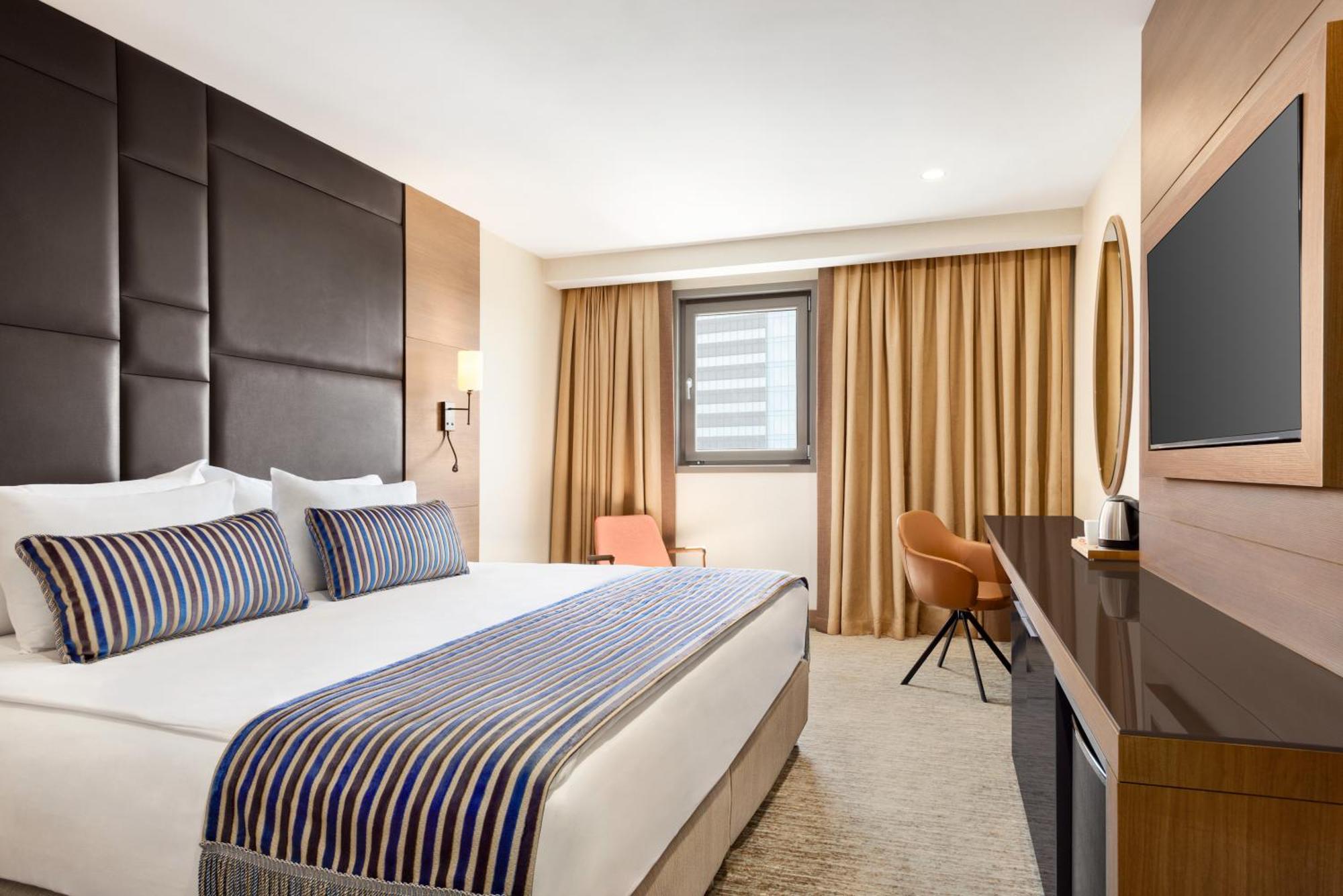 Tryp By Wyndham Istanbul Sisli Hotel Eksteriør bilde