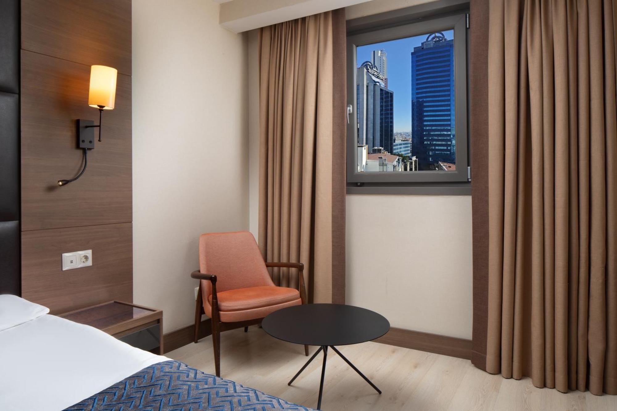 Tryp By Wyndham Istanbul Sisli Hotel Eksteriør bilde